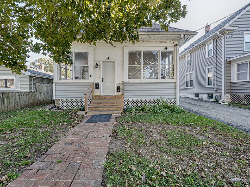 1st image of 1143 Superior St #2
