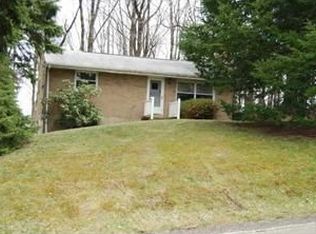128 Broadbent Rd, Sewickley, PA 15143