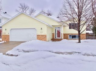 3137 9 1/2 St N, Fargo, ND 58102