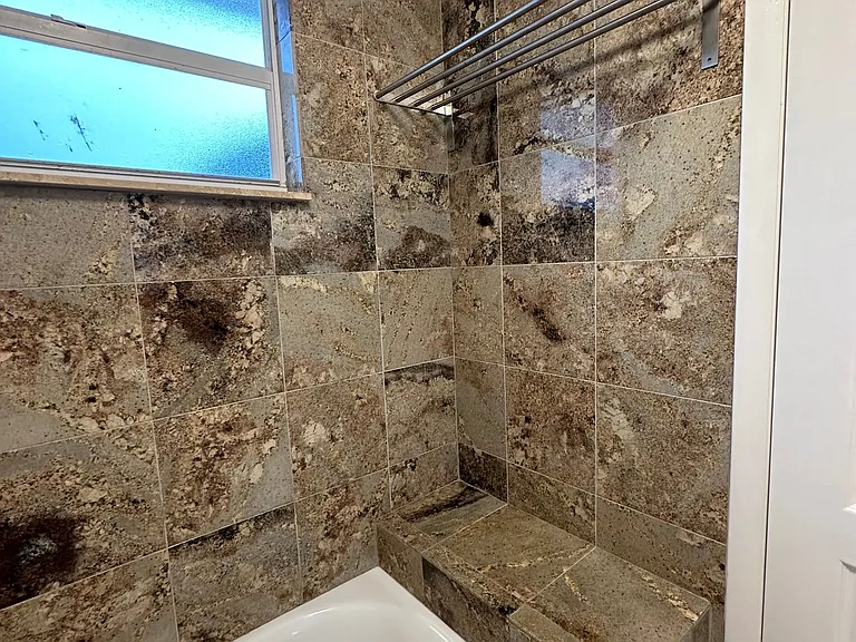 1248 Seminole Dr — Photo 4
