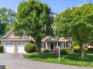 7622 Shreve Rd, Falls Church, VA 22043