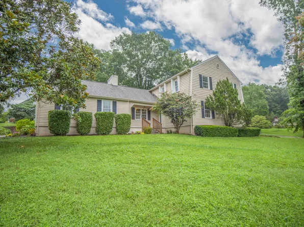 11144 Pleasant Forest Dr, Knoxville, TN 37934