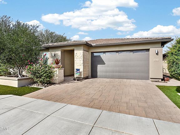 5th image of 29201 N SORRENTO Drive