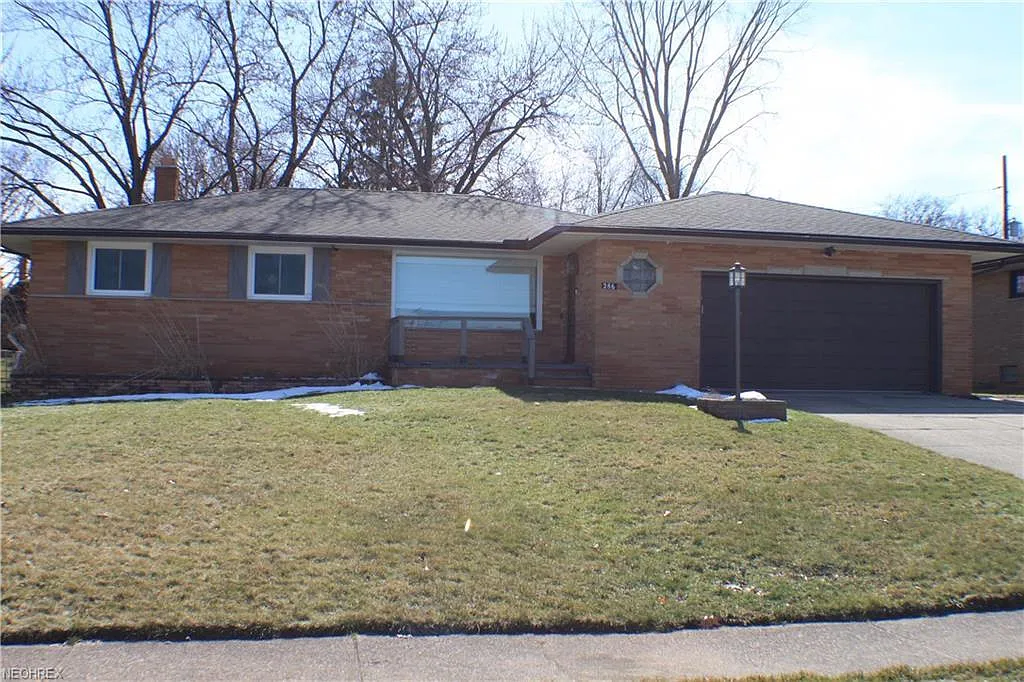 286 Long Ridge Dr photo 1