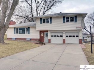3406 S 114th Ave, Omaha, NE 68144