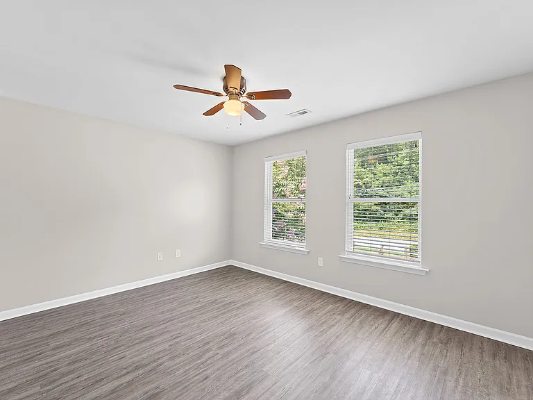 1410 Clover Blossom Way — Photo 18