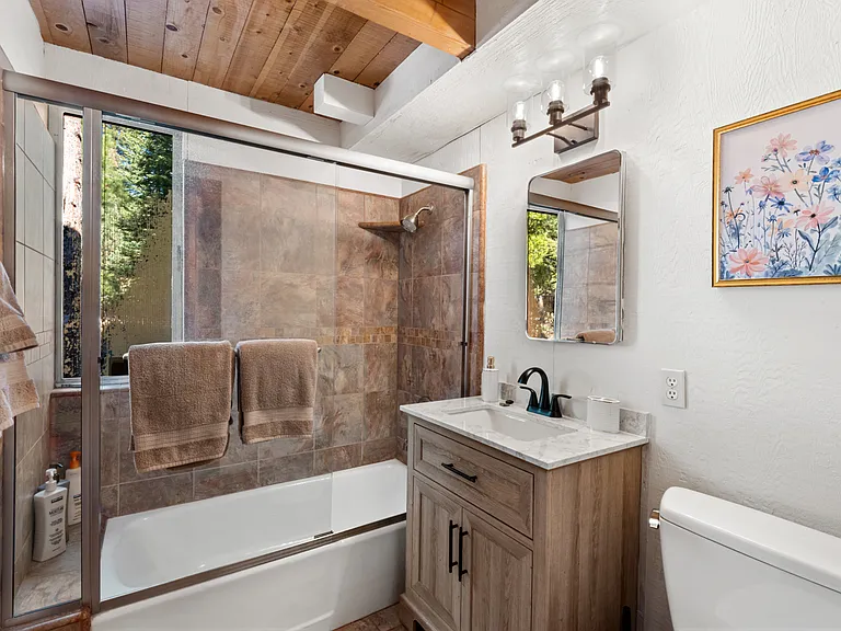 7639 Forest Glenn Dr — Photo 23