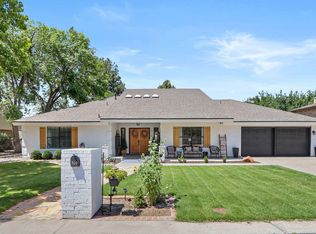 516 Country Oaks Dr, El Paso, TX 79932