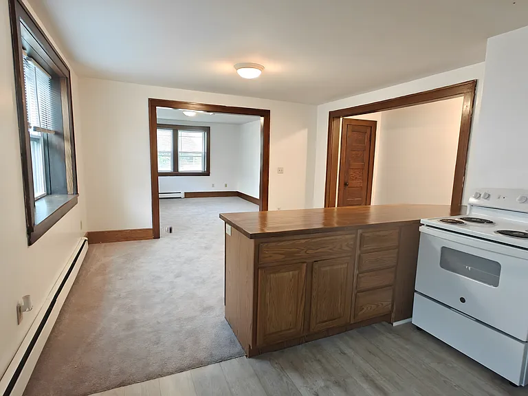 1232 Marshall Ave — Photo 2