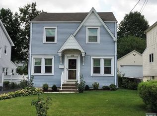 476 Marlboro Rd, Wood Ridge, NJ 07075