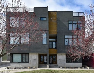 2512 W 7th St, Cleveland, OH, 44113