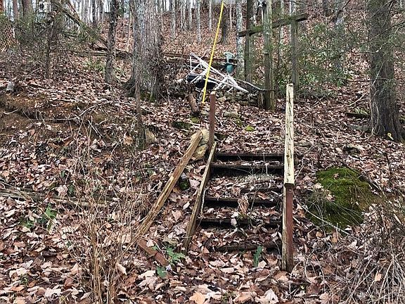 5th image of 4159 Chamberlain Ln #22B