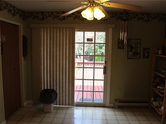 4th image of 206 Grovewood Dr