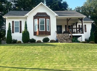 538 Fieldstone Dr, Helena, AL 35080