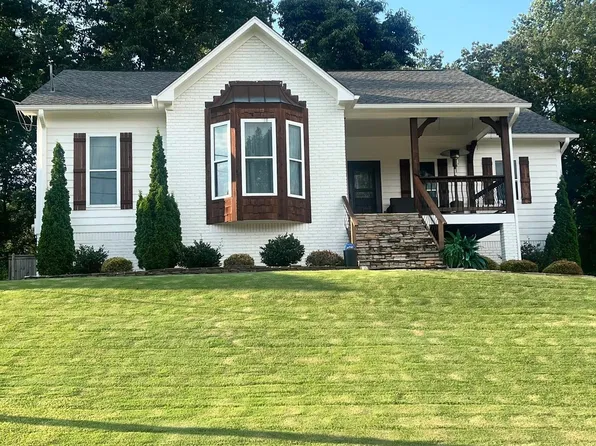 538 Fieldstone Dr, Helena, AL 35080