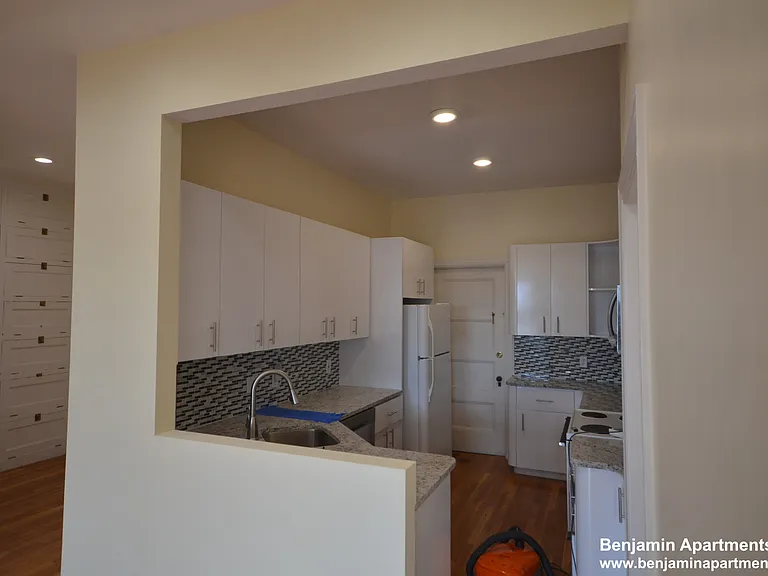 470 Commonwealth Ave #4 — Photo 3