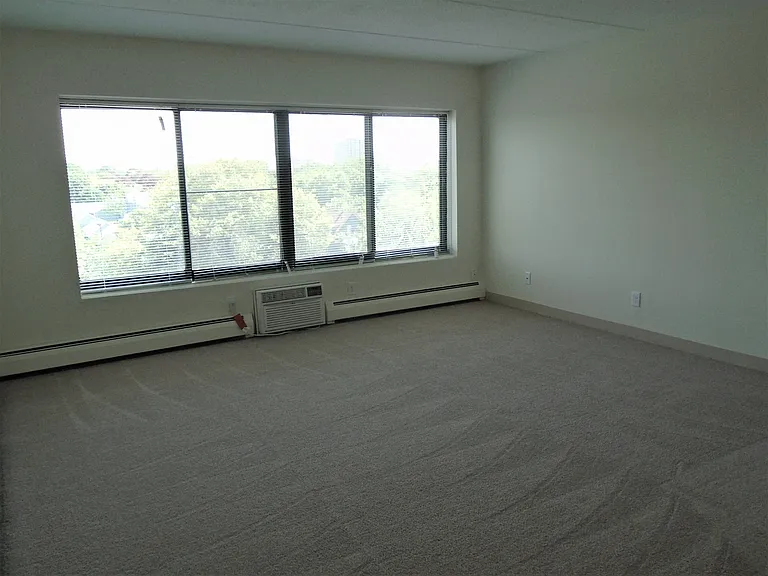 John Snell Apartments — Photo 12