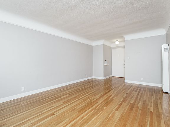 5th image of 106 Mira Mar Ave APT 8
