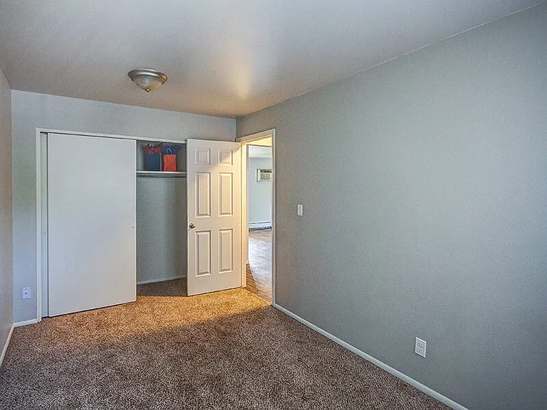 Franklin Flats — Photo 9