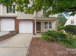 4520 Buck Skin Ct, Fort Mill, SC 29707