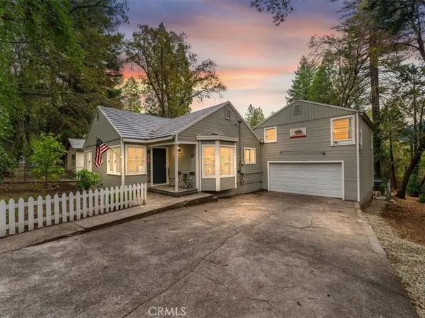 4312 Hemlock St, Dunsmuir, CA 96025