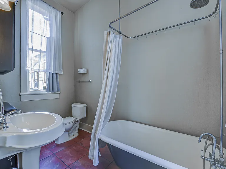 756 Europe St — Photo 15