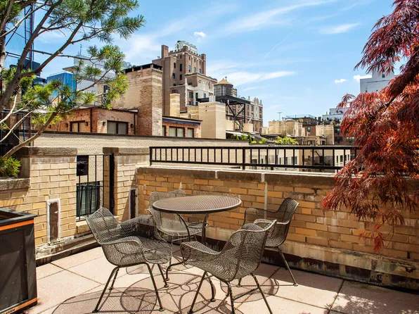 45 East Ninth Street image 11 of 14