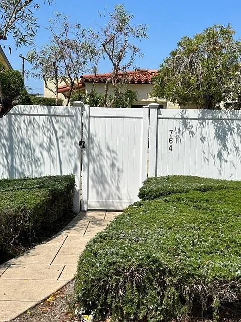 1 bed, $2,950 — Photo 2