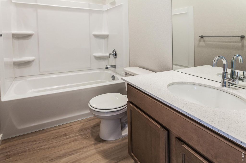 734 Trumpet Ct