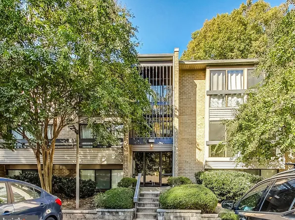 2120 Green Watch Way Unit 201, Reston, VA 20191