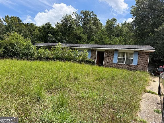 2nd image of 5414 Spencer Ln