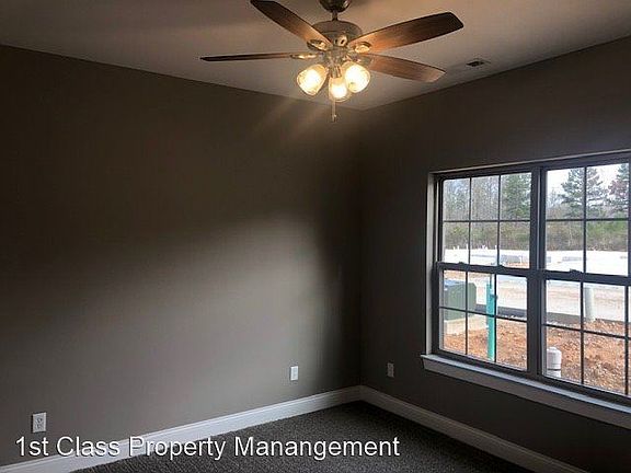 4th image of 317 Deerfield Dr