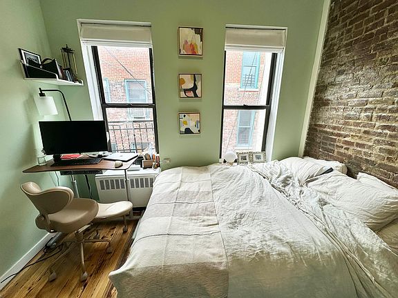 4th image of 190 Bleecker St APT 24