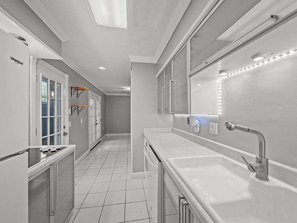 1st image of 4040 San Felipe St APT 106