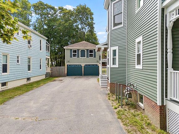 3rd image of 70 Pleasant Avenue