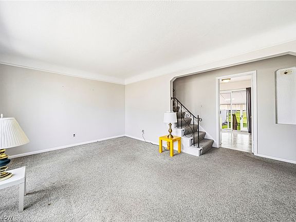 4th image of 30424 Fern Dr
