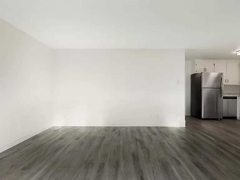Pacific Place Apartments — Photo 27