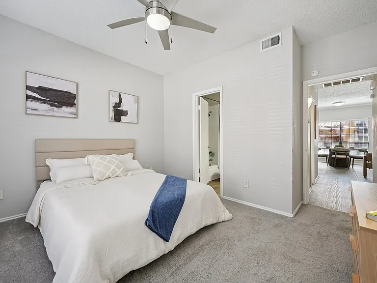 Spring Pointe — Photo 14