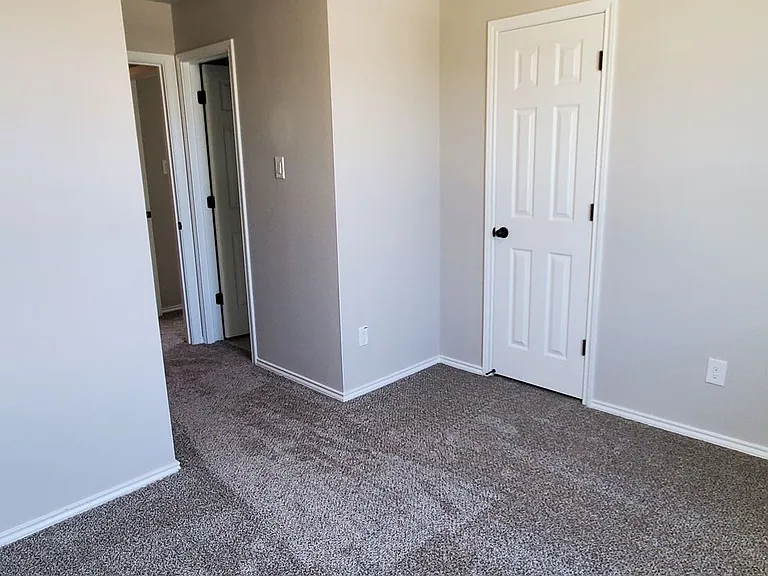 8607 Valentina Way #102 — Photo 28