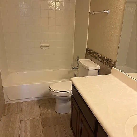 1718 Woodvista Pl — Photo 8