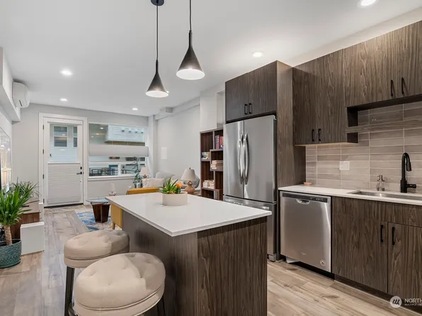 1620 S Lane #E, Seattle, WA 98144