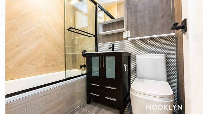 Rented by Nooklyn NYC LLC | media 13