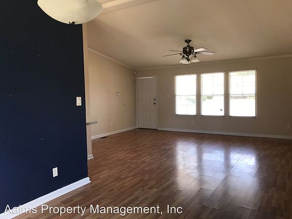 2nd image of 2630 Oglesby Dr
