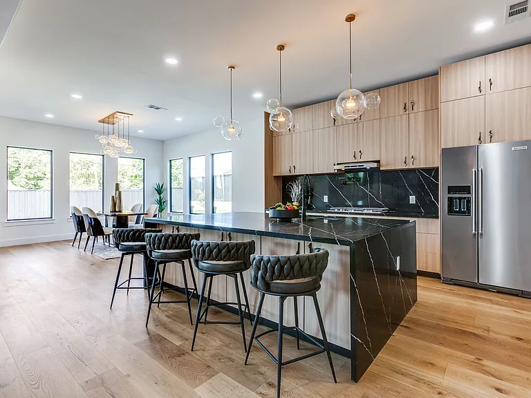 10923 Marsh Ln — Photo 18