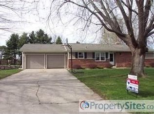 2222 Surry Ave, Schoolcraft, MI 49087