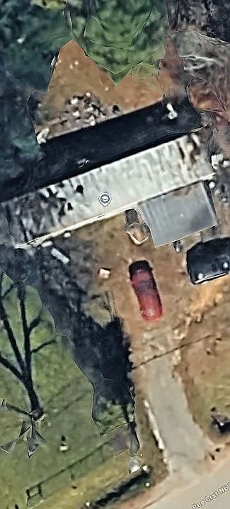2nd image of 3420 Pinecrest Rd