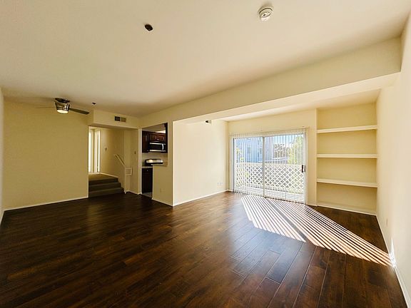 3rd image of 3518 Dunn Dr APT 202
