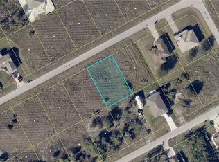 212 Pembroke St, Lehigh Acres, FL 33974