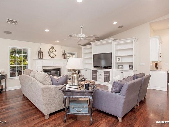 3rd image of 6243 E Monterosa Ave