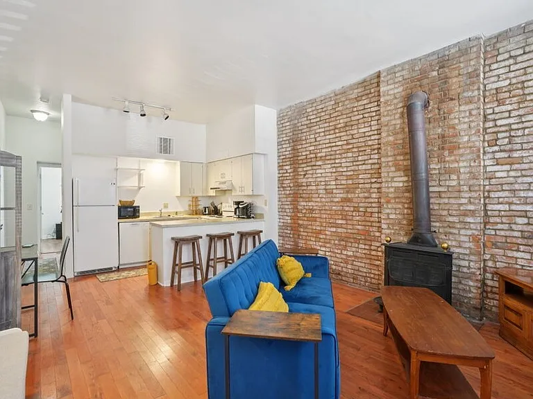 1014 Russell Blvd #B — Photo 23